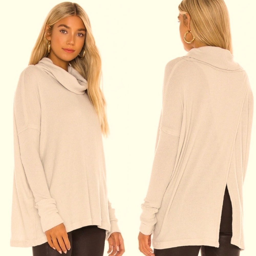 BNWT M Free People Juicy WaffleKnit Tunic  with open back in Stone Cold Cream🍦